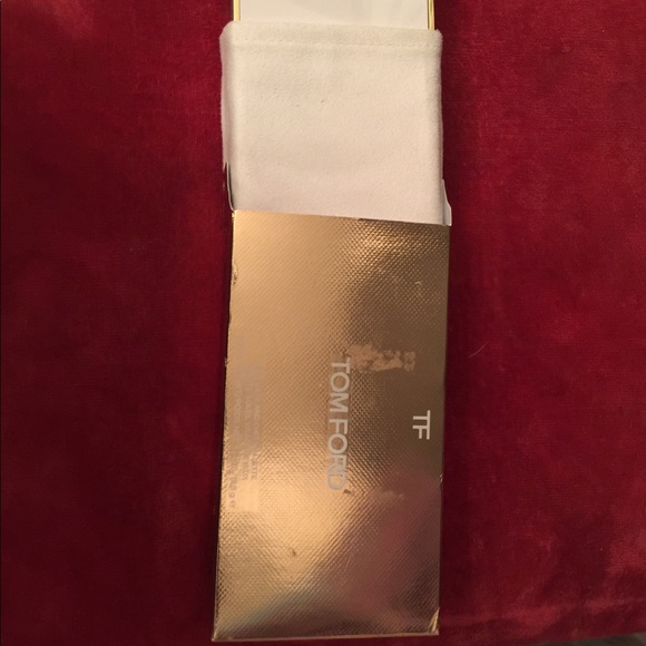 Tom Ford Soleil eye and cheek palatte in its white case. No box included - Picture 5 of 6